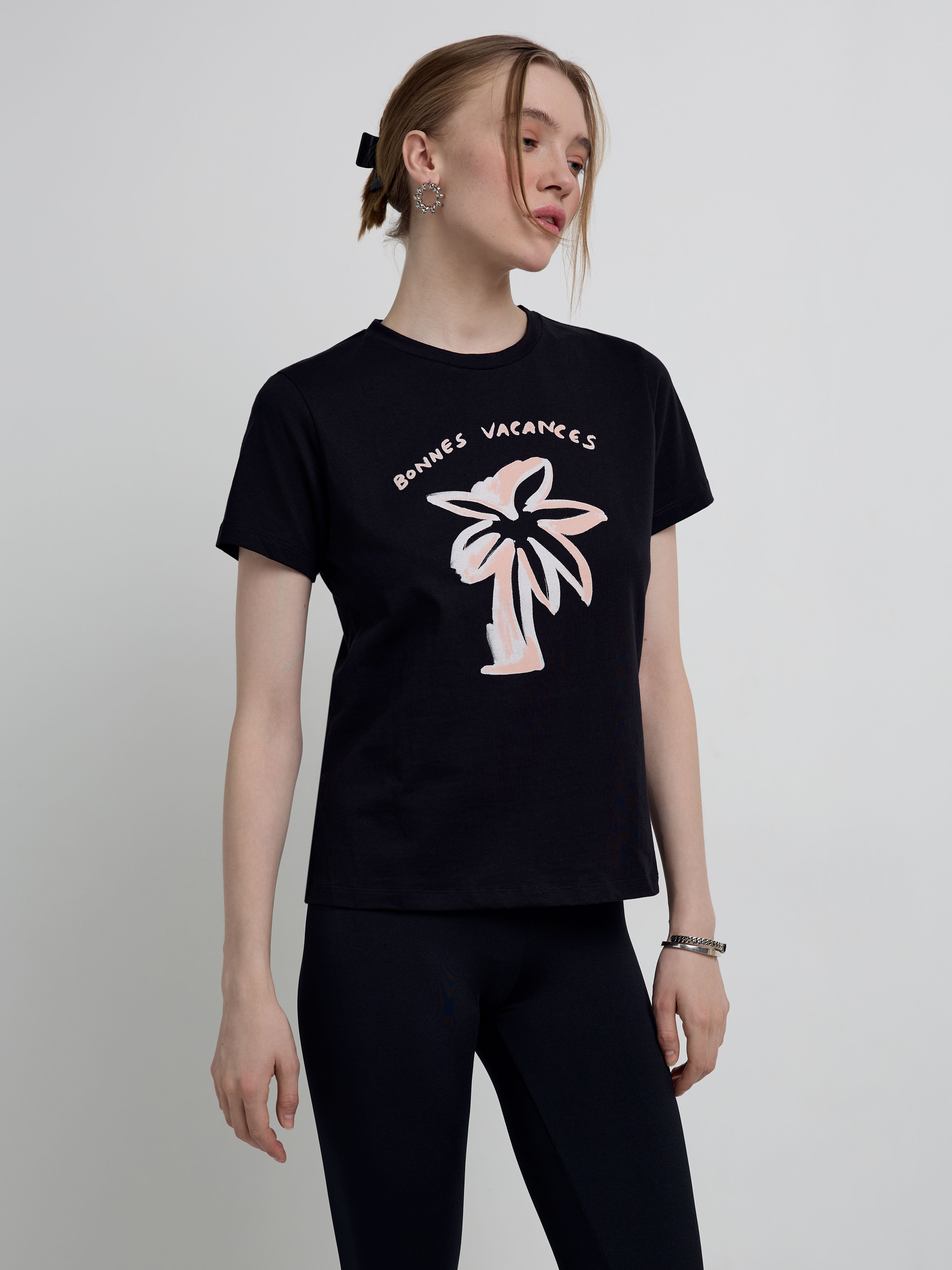 Базовая футболка из хлопка с рисунком «Bonnes vacances» LD 2123 Conte ⭐️, цвет black, размер 170-100/xl