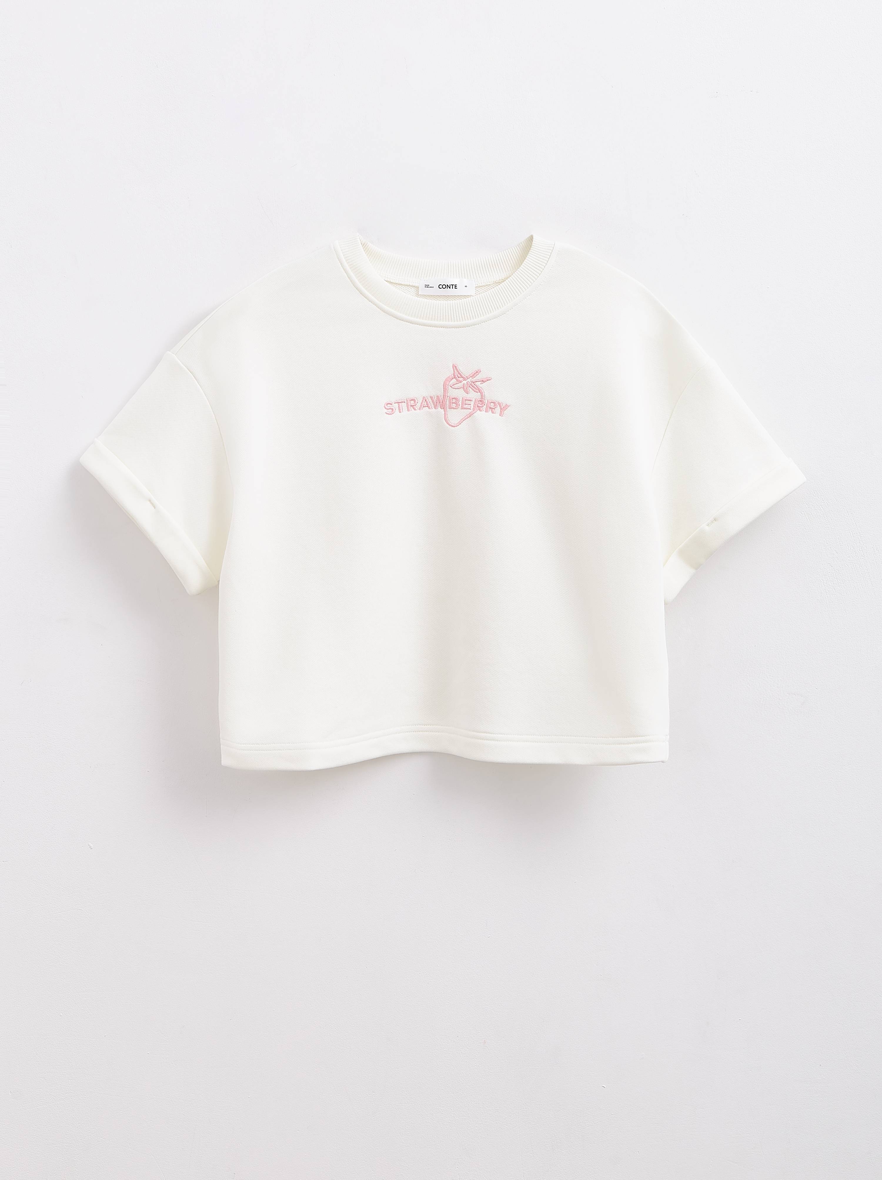 Укороченная футболка из футера с вышивкой «Strawberry» LD 2223 Conte ⭐️, цвет off-white, размер 170-84/xs - фото 1