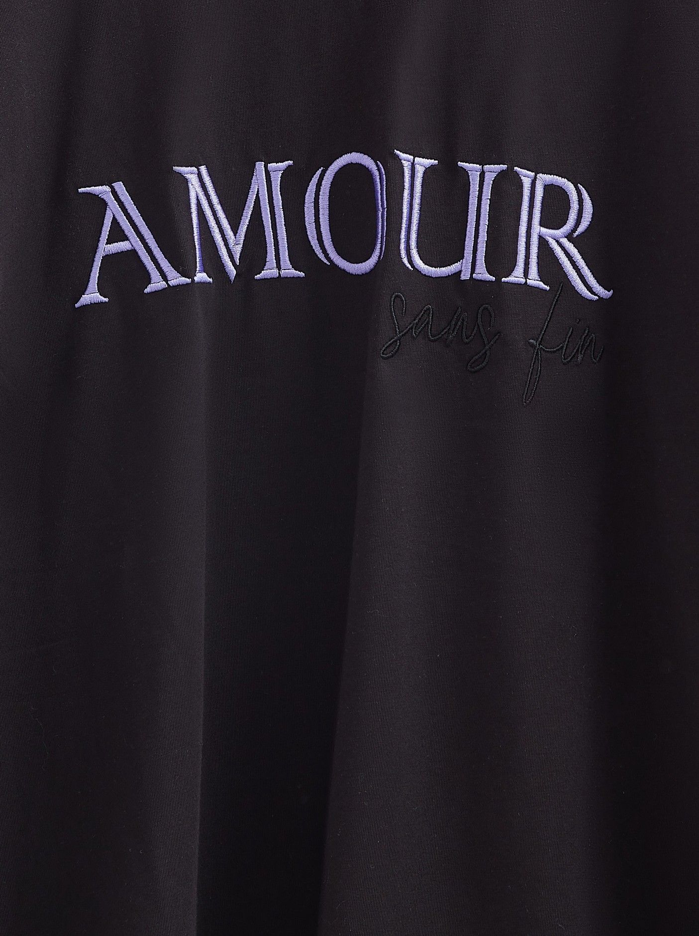 ᐅ Купить Футболка свободного кроя с вышивкой «Amour» LD 2725 в Москве цвет  black-amour 🛍️ в интернет магазине с доставкой по России