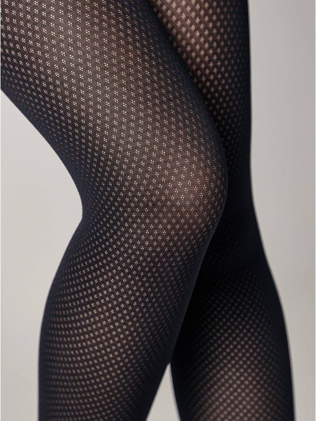 Летибиттен жұтынумен минет Нағыз партиялық порно көру