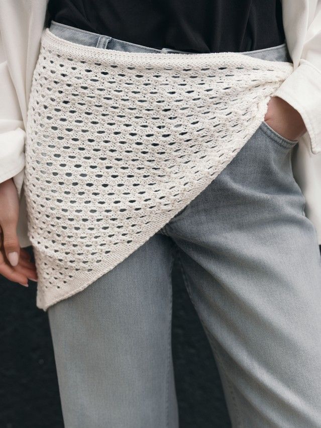 Косынка жен. C LDK25194 25С-194СП, р.42*108, ecru - 4