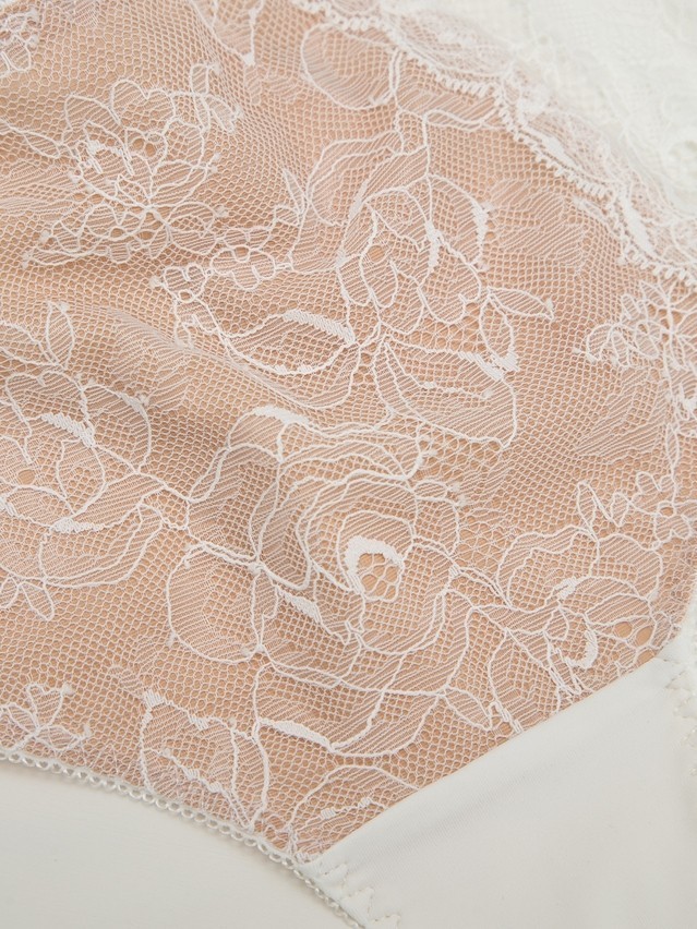 Трусы женские CE FLORA RP7173, р.102, приглушенно-белый - 3