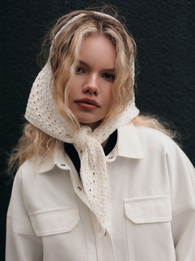 Косынка жен. C LDK25194 25С-194СП, р.42*108, ecru - 1