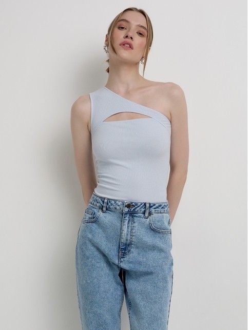 Топ в рубчик на одно с фигурным вырезом LD 2155 - купить в интернет-магазине Conte