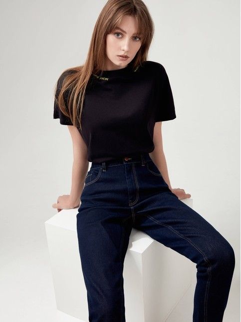 Свободная футболка из хлопка с вышивкой LD 1738 - купить в интернет-магазине Conte