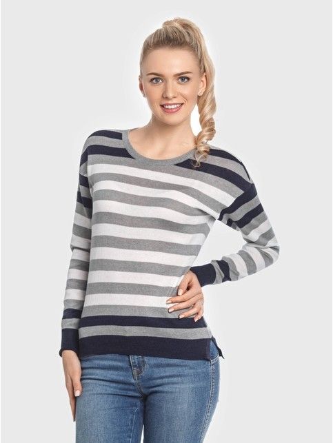 Вязаный джемпер с декоративной планкой на пуговицах сзади LDK 008