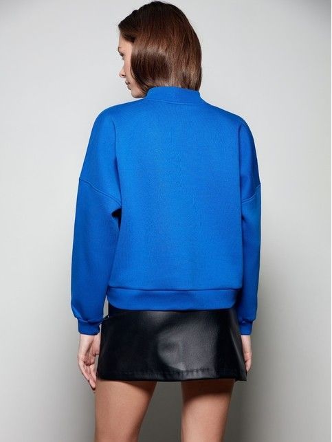 Укороченный свитшот из футера с хольнитенами и печатным рисунком LD 2352 - купить в интернет-магазине Conte