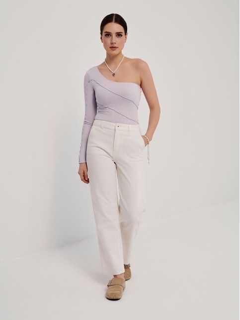 Боди на одно плечо из полотна в рубчик с декоративными швами LBD 2627