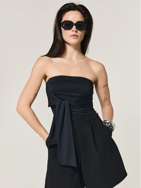 Футболки и топы для девушек