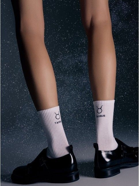 Удлиненные носки в рубчик с вышивкой «Телец» - купить в интернет-магазине Conte