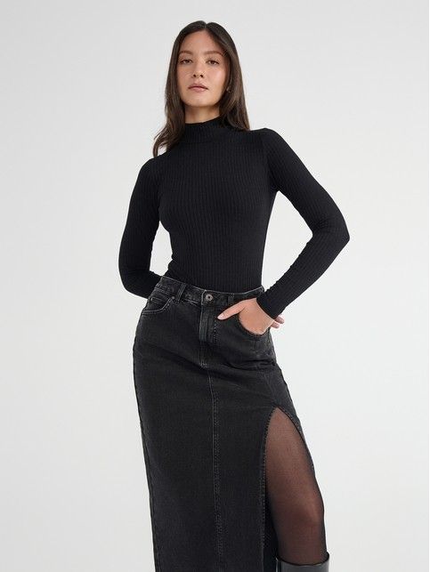 Боди в рубчик из вискозы LBD 2793
