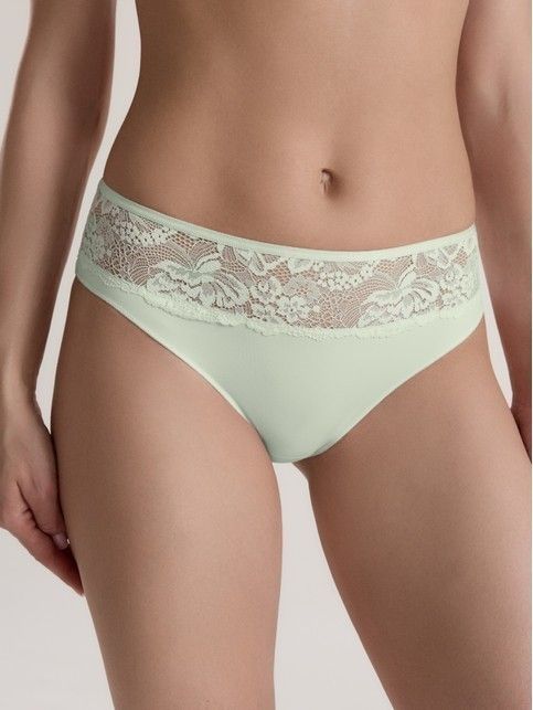 Новинки женского белья