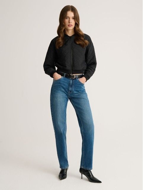 Укороченный бомбер из стеганной ткани на молнии LJ 2840