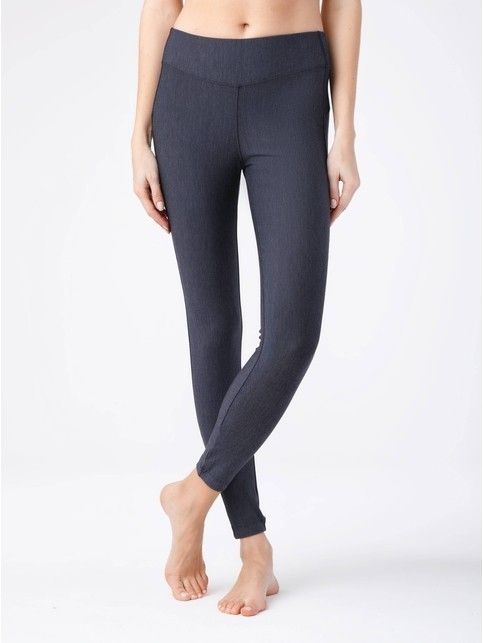 Моделирующие леггинсы с широким поясом