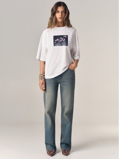 Удлинённая хлопковая футболка Floriography с принтом «Анемоны» LD 3468 - купить в интернет-магазине Conte