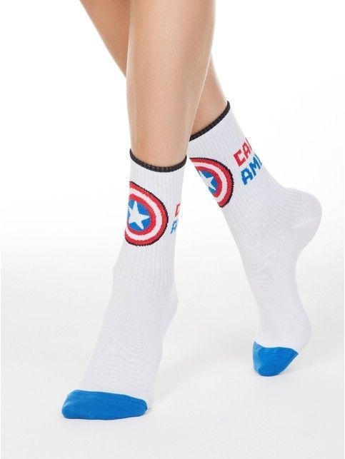 Белые высокие женские носки