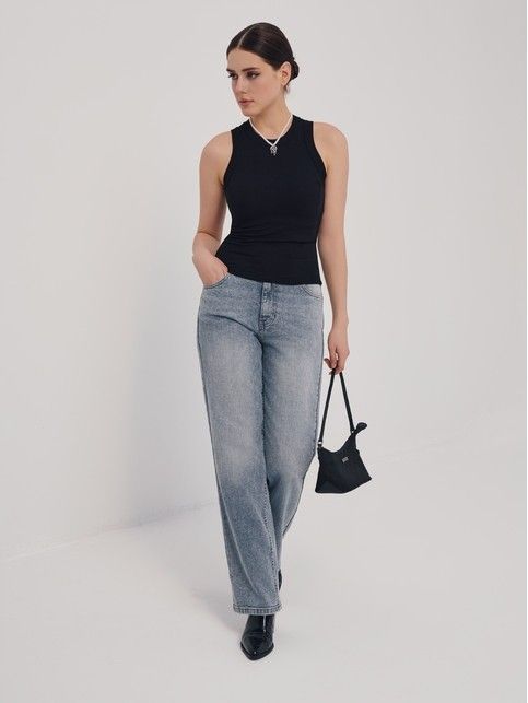 Базовый топ из вискозы в рубчик без рукавов LD 2846