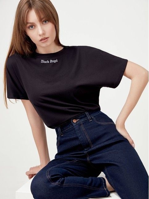 Свободная футболка из хлопка с вышивкой LD 1738