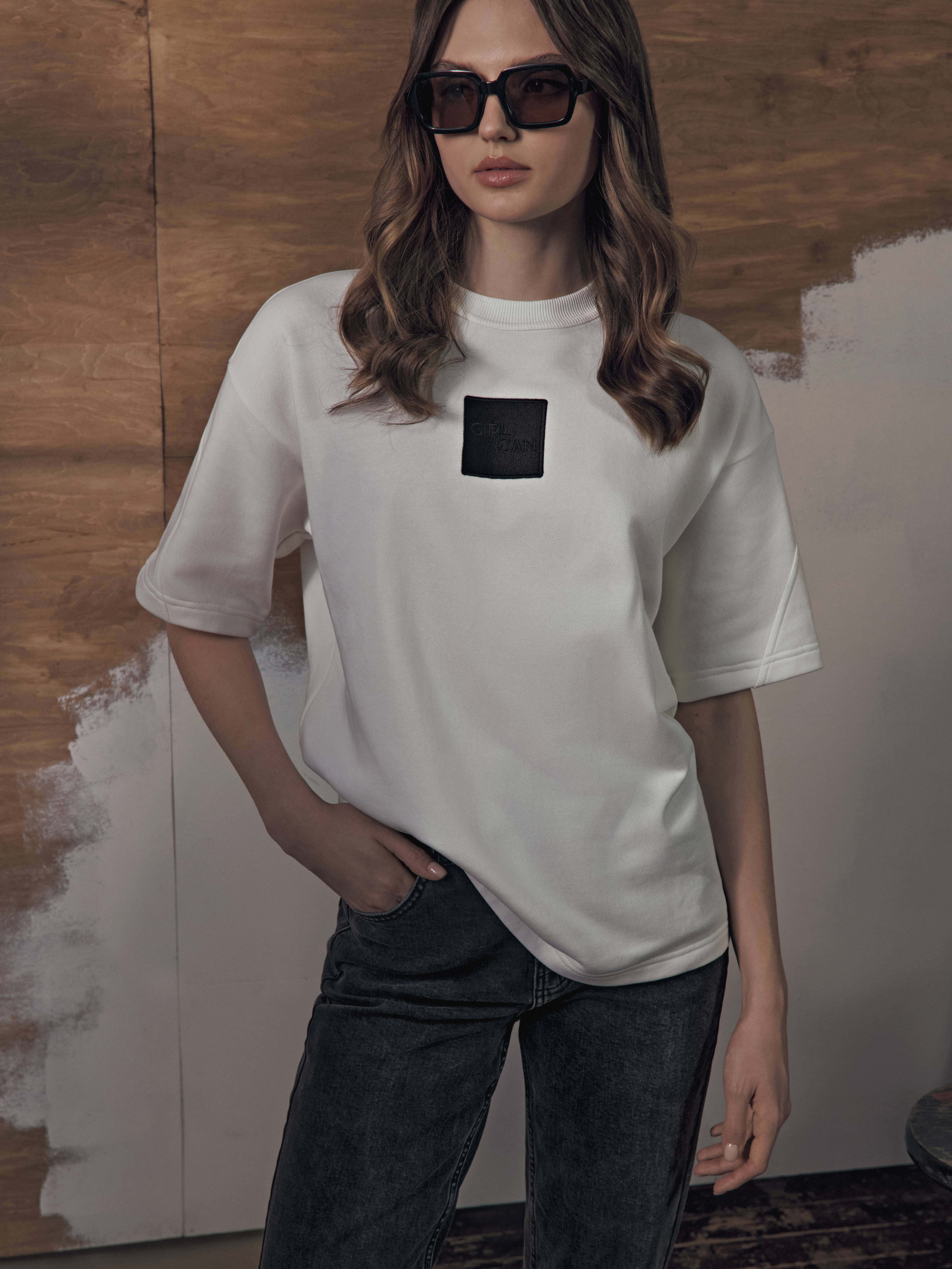 Удлиненная футболка из футера c вышивкой «Girl can» LD 2088 Conte ⭐️, цвет off-white, размер 170-84/xs - фото 1